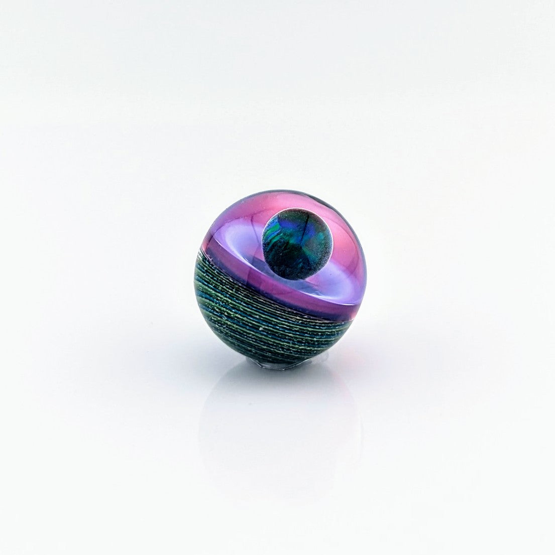Darby Holm
Borosilicate Glass Marble
2025
20 mm
Hand blown glass made by Darby Holm
