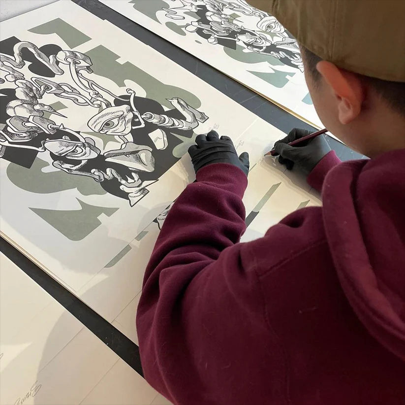 Smithe
Ebb Tide, 2022
2-Color Letterpress on 13.5 PT Neenah Natural White Smooth Classic Crest Fine Art Paper
20 x 21 in
PP
Hand Signed + Numbered by the artist. Accompanied by the Certificate of Authenticity. Published by 1X Run.