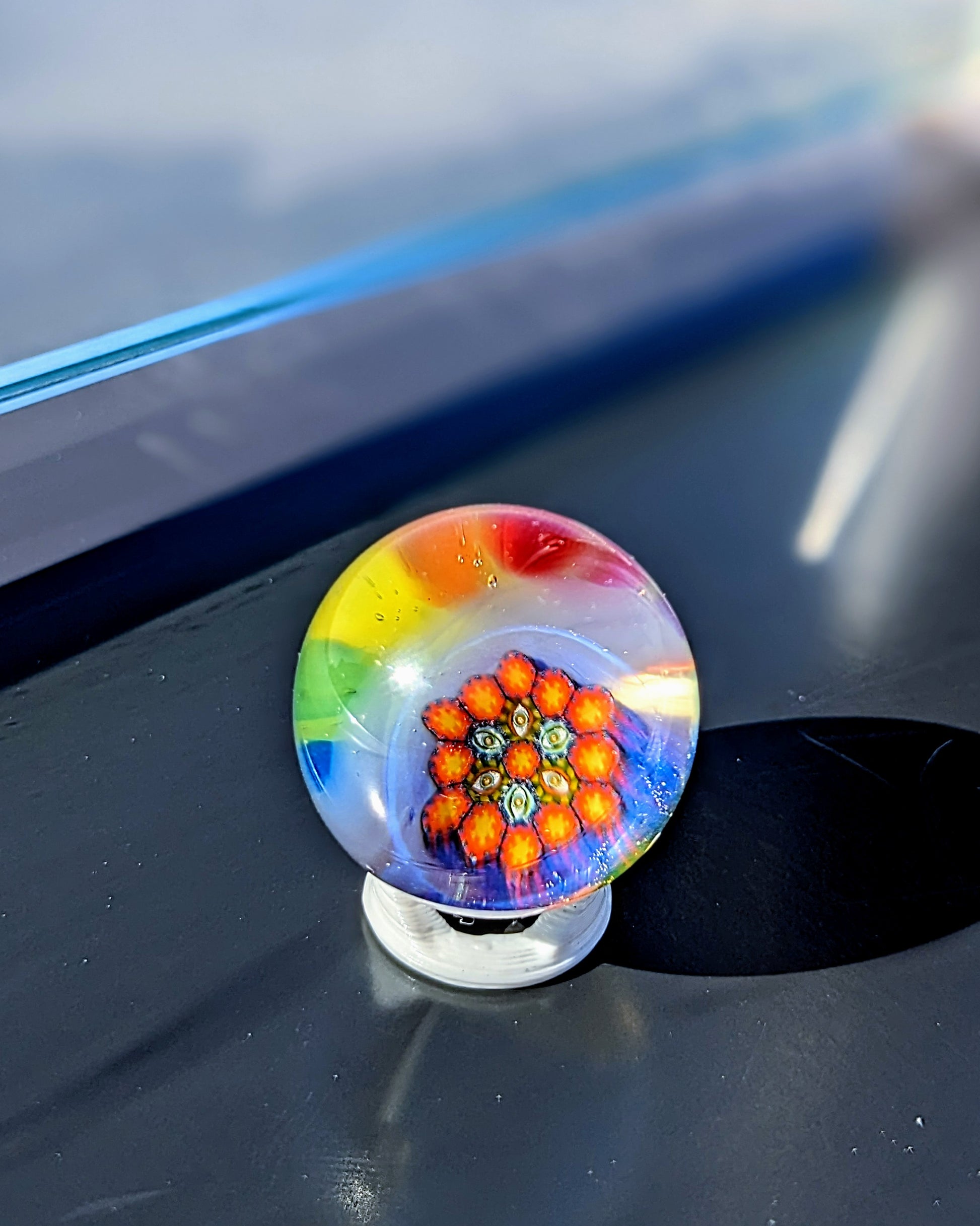 Banjo x Karma Visioncaine, 2023 UV Reactive Borosilicate Glass Marble 23.5 mm  Hand blown glass made by Banjo and Karma
