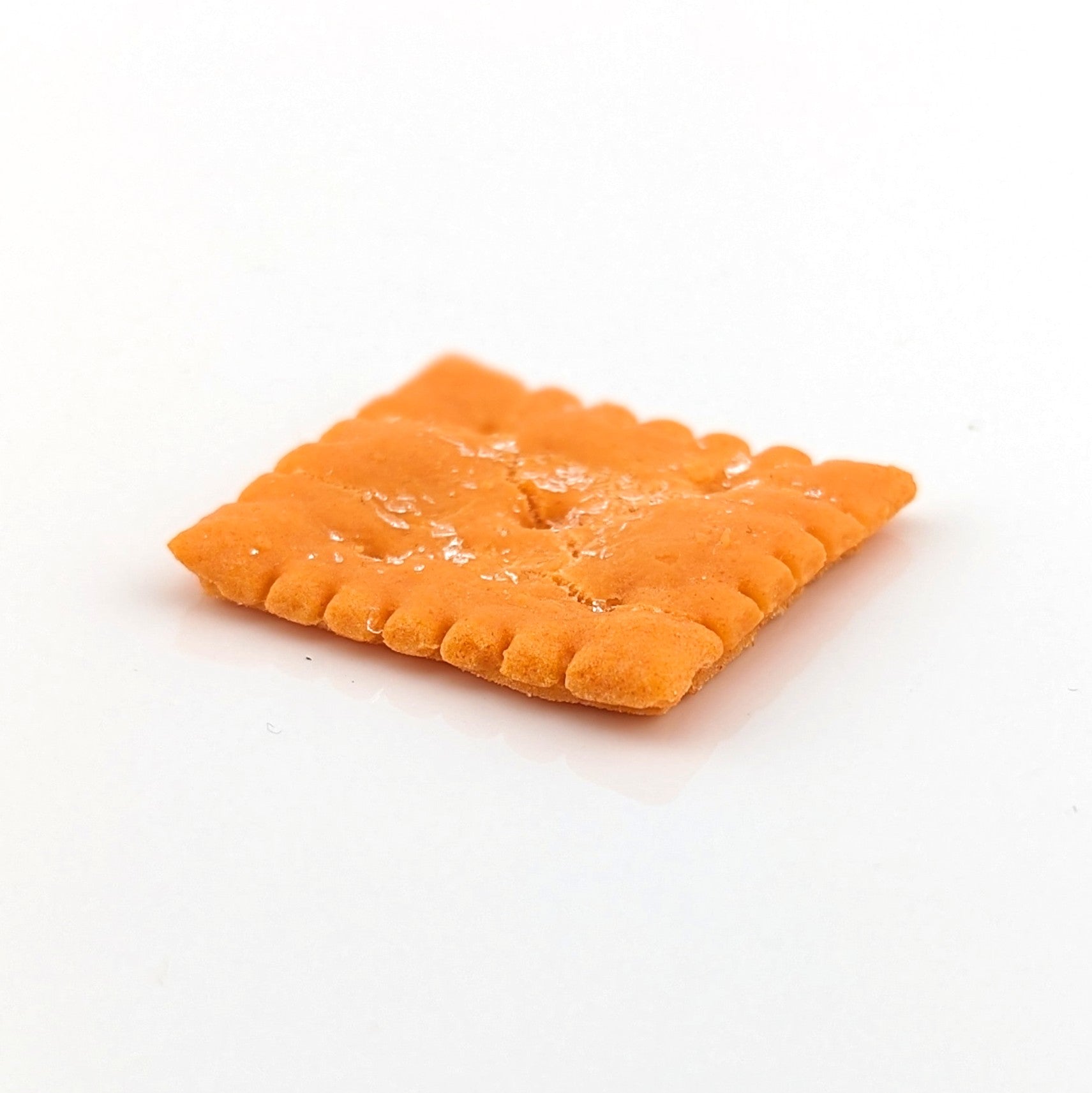 Eriko Kobayashi Cheez-It, 2024 Glass Sculpture Approx. 28 x 30 x 4 mm  From Eriko Kobayashi's Hyper-Realistic Glass Food Series