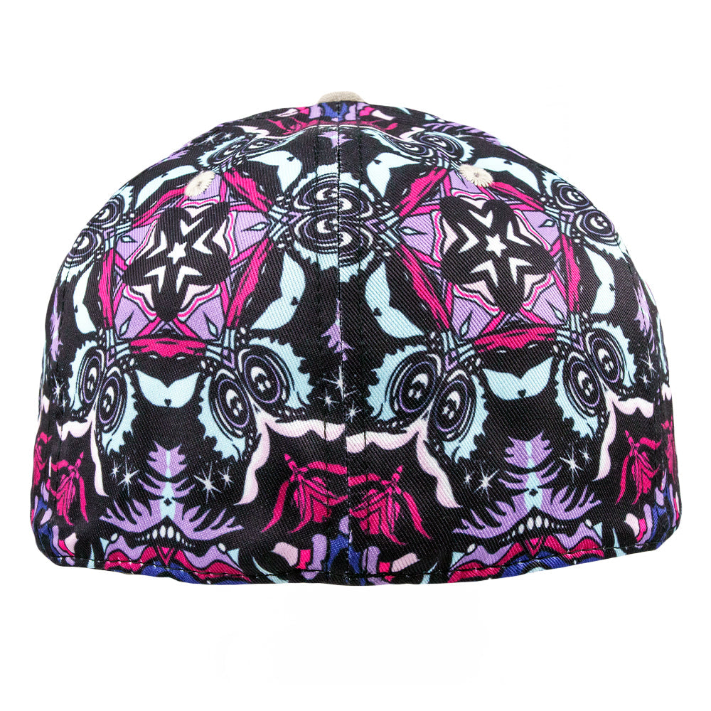 Ellie Paisley x Grassroots Bear Floral Fitted Hat

- Embroidered Artwork 
- Square Brim 
- Satin Lining 