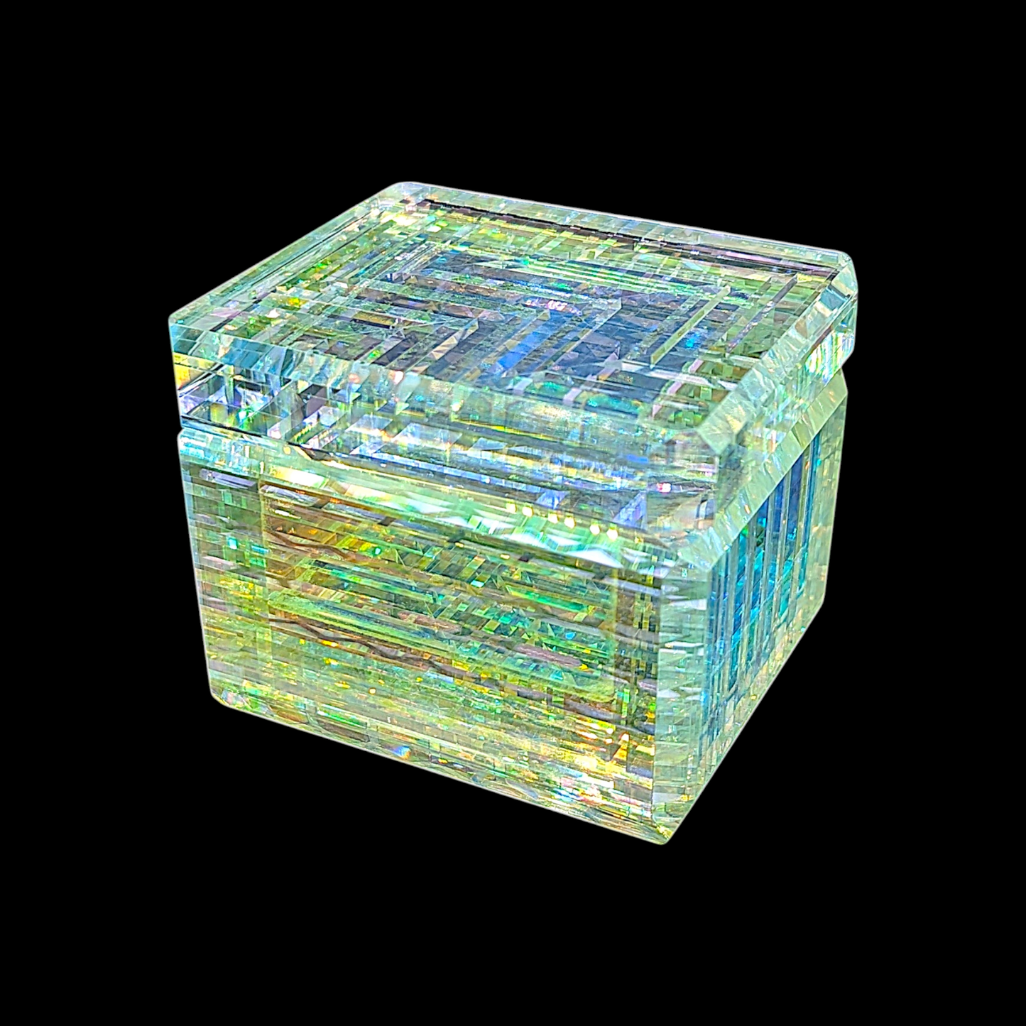 Boro Barto (Dan Barto) 
Dichroic glass pendant with opal 
Approx. 46 x 48 x 56 mm 