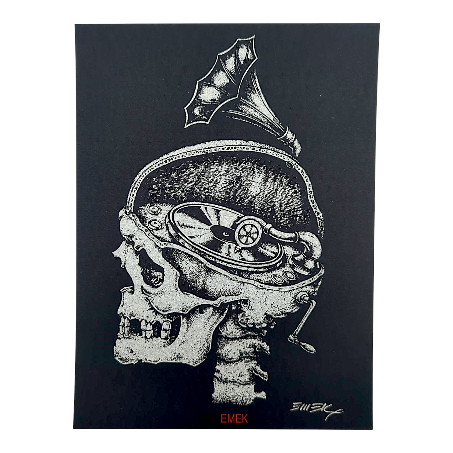 Emek 
Phonograph Skull (Black), 2005 
Screen Print on Archival Paper with Straight Cut Edges 
6.25 x 8.5 in 

Hand signed by the artist 