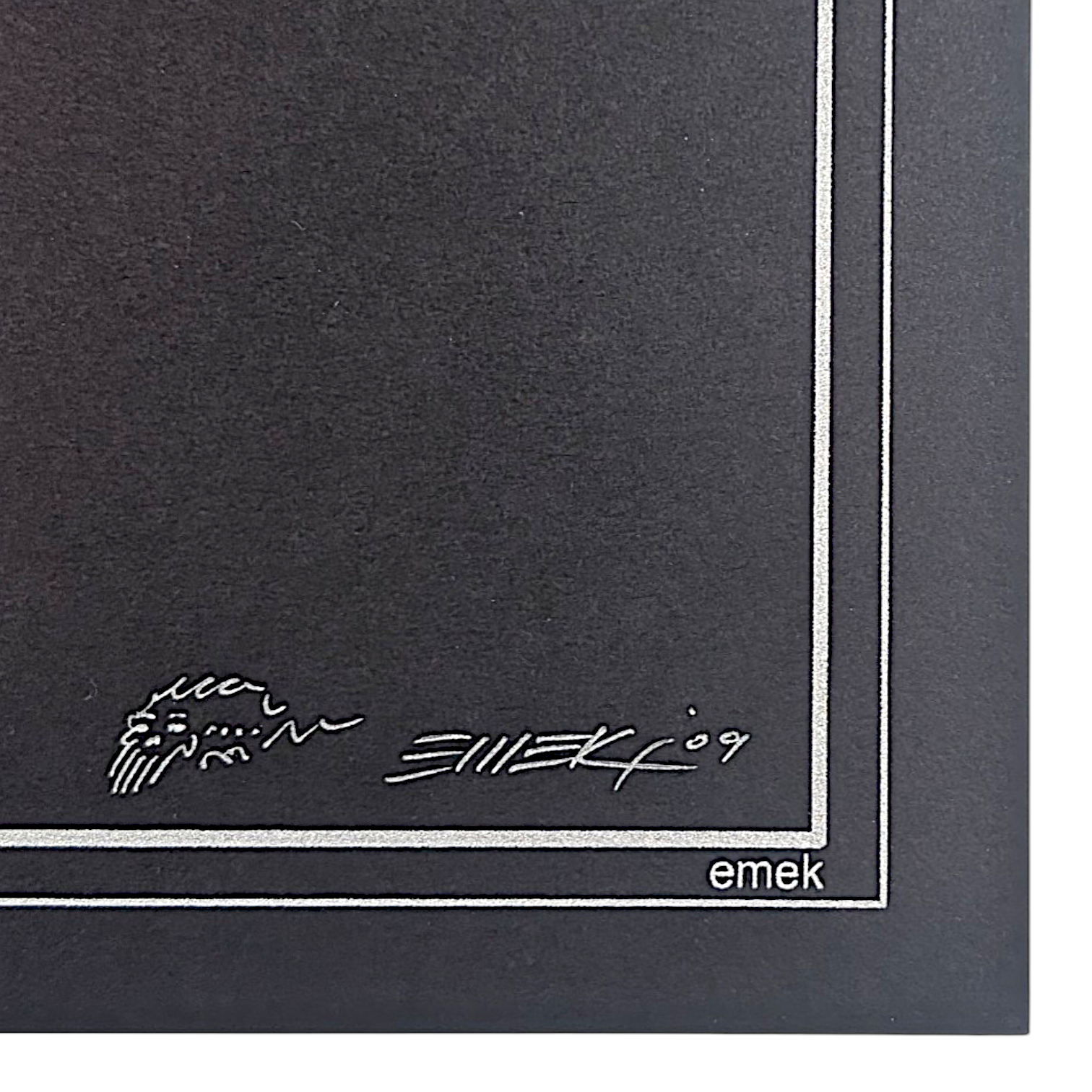 Emek
The Dead On the Road 2009 Tour
Laser cut screen print over foil paper
17 x 24 in
Edition of 200

Hand signed, numbered, dated + doodled by the artist

*Very minor imperfection (top right corner) - Please contact us if you would like a condition report + additional photos / videos