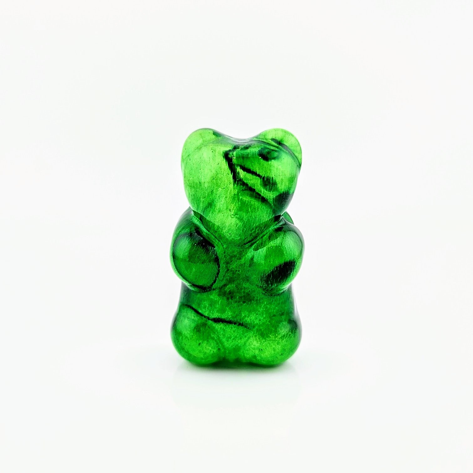 Eriko Kobayashi
Gummy Bear (Green), 2024
Glass Sculpture
Approx. 28 x 49 x 16 mm

From Eriko Kobayashi's Hyperrealistic Glass Food Series