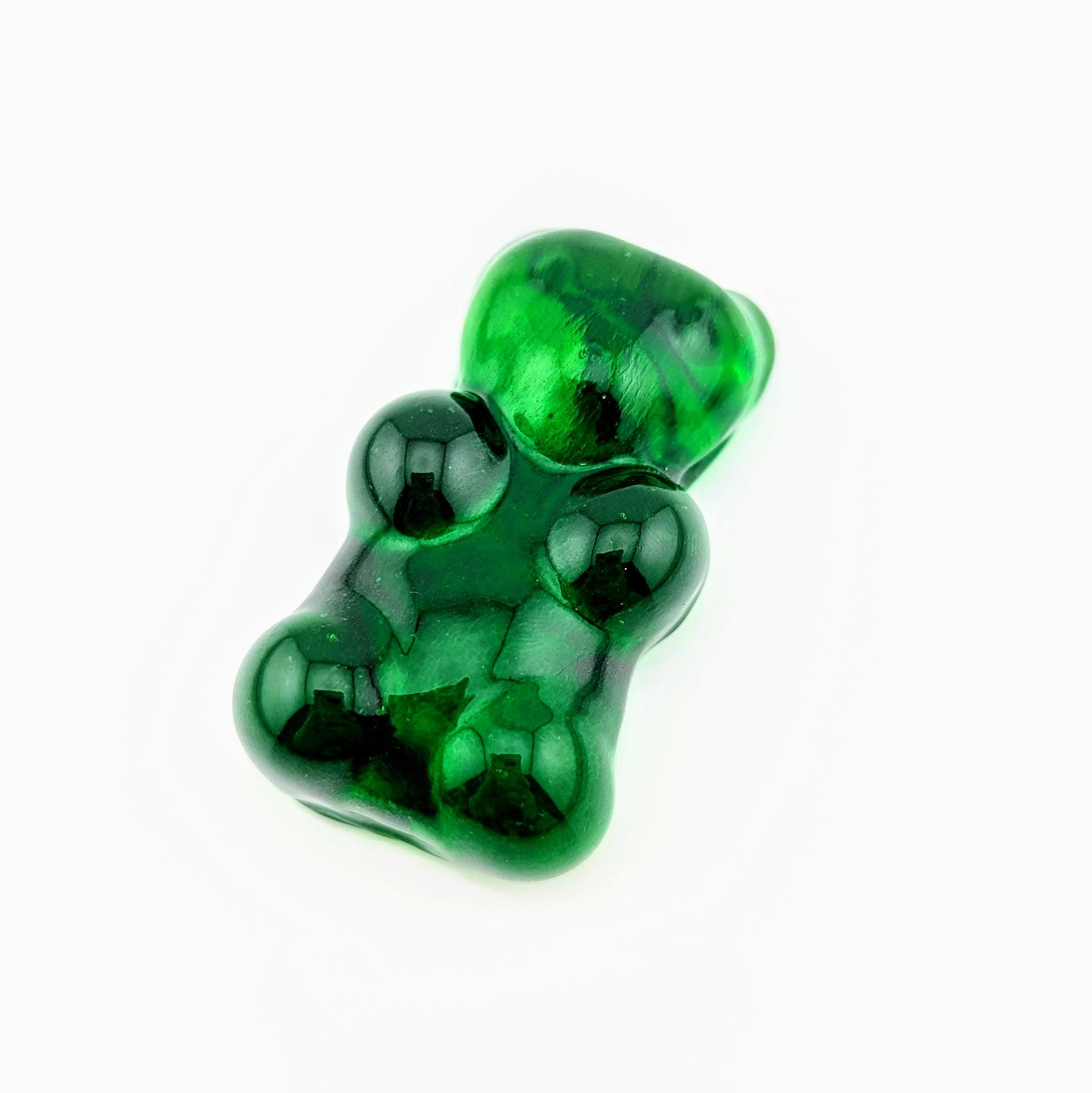 Eriko Kobayashi
Gummy Bear (Green), 2024
Glass Sculpture
Approx. 28 x 49 x 16 mm

From Eriko Kobayashi's Hyperrealistic Glass Food Series