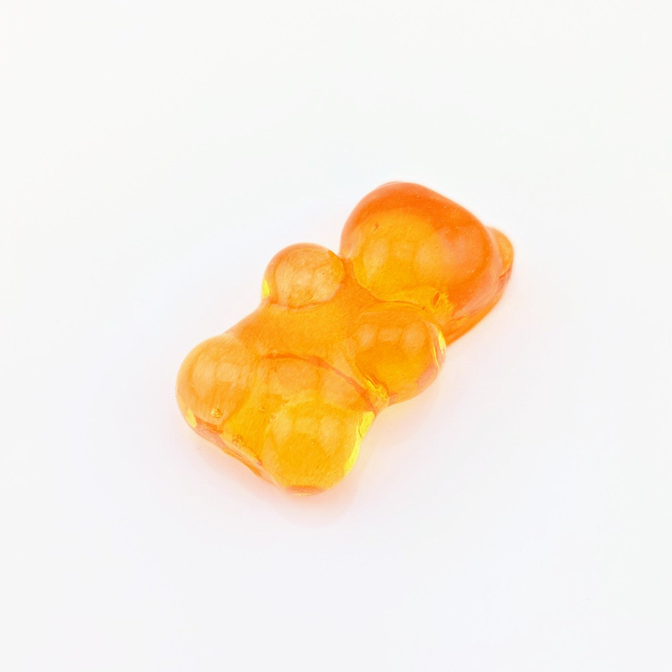 Eriko Kobayashi
Gummy Bear (Orange), 2024
Glass Sculpture
Approx. 27 x 49 x 17 mm

From Eriko Kobayashi's Hyperrealistic Glass Food Series