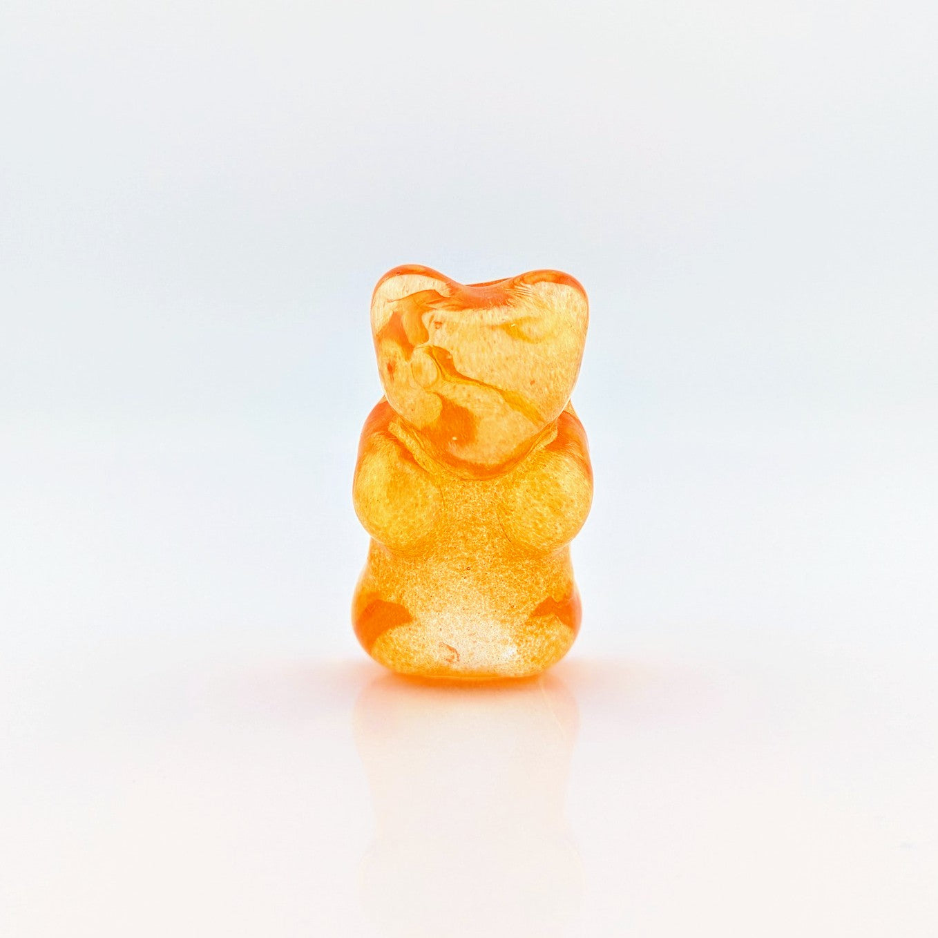 Eriko Kobayashi
Gummy Bear (Orange), 2024
Glass Sculpture
Approx. 27 x 48 x 18 mm

From Eriko Kobayashi's Hyperrealistic Glass Food Series