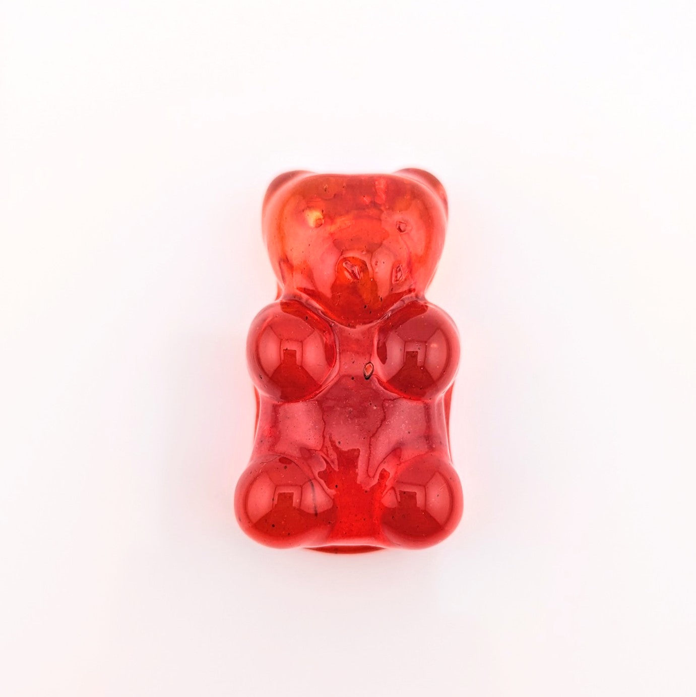 Eriko Kobayashi
Gummy Bear (Red), 2024
Glass Sculpture
Approx. 29 x 48 x 18 mm

From Eriko Kobayashi's Hyperrealistic Glass Food Series