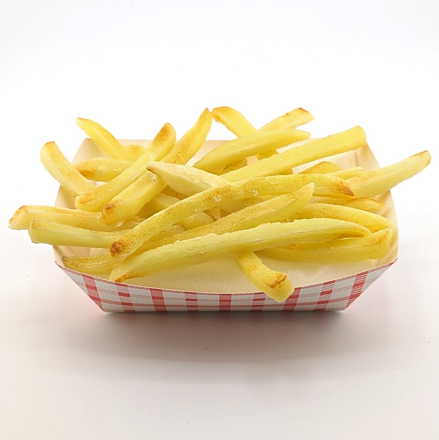 Eriko Kobayashi
Side of Fries, 2024
Glass Sculpture Set
Dimensions Vary (Approx 40 mm to 105 mm)

From Eriko Kobayashi's Hyper-Realistic Glass Food Series. Set includes 24 individual glass french fry sculptures.