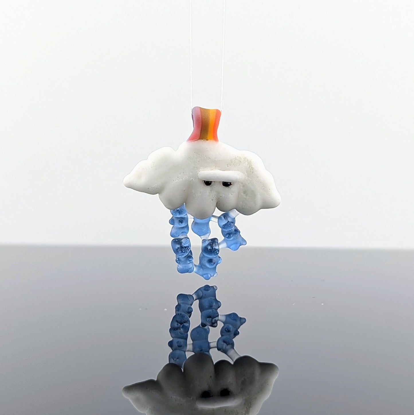 Eriko Kobayashi x Ethan Windy
Untitled (Cloud Raining Gummy Bears), 2024
Glass Sculpture
Approx. 44 x 48 x 12 mm