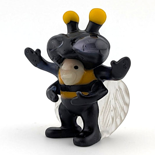 Ethan Windy Buzz, 2026 Borosilicate glass sculpture 49 x 28 x 53 mm Hand signed + dated by the artist