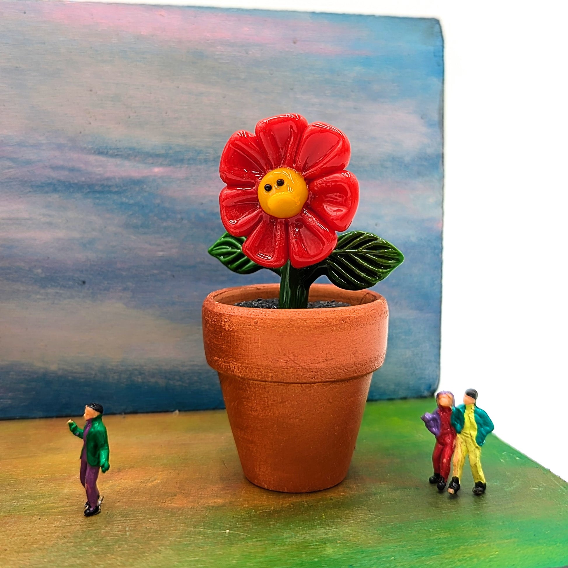 Ethan Windy
Land of the Giants, 2024
Glass Sculpture
Potted flower (each): 41 mm diameter | 86 mm tall
Hand painted wood base: 12 x 5 in

Signed + Dated by the artist. Ethan Windy's Giant Flowers Series