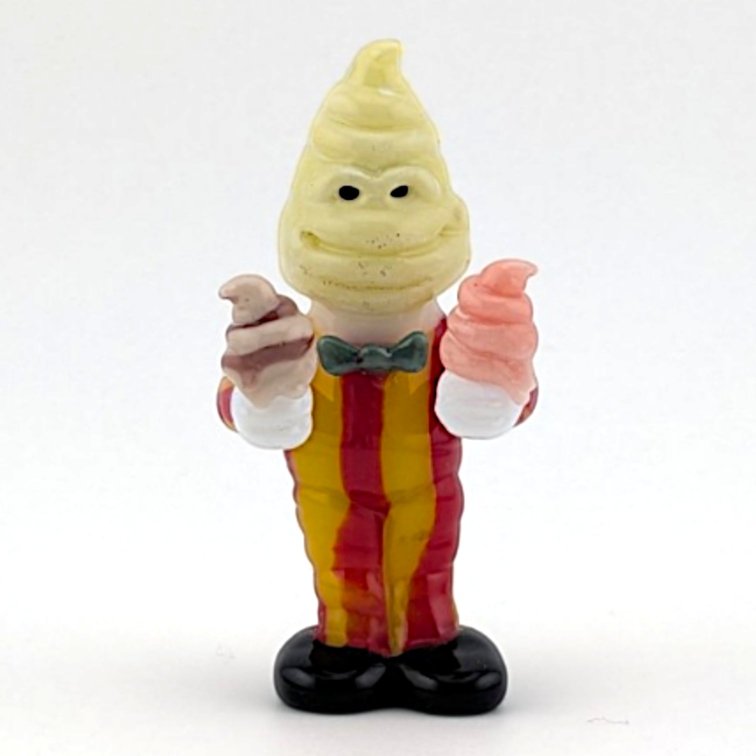Ethan Windy Mr. Tasty, 2026 Borosilicate glass sculpture 28 x 27 x 62 mm Hand signed + dated by the artist