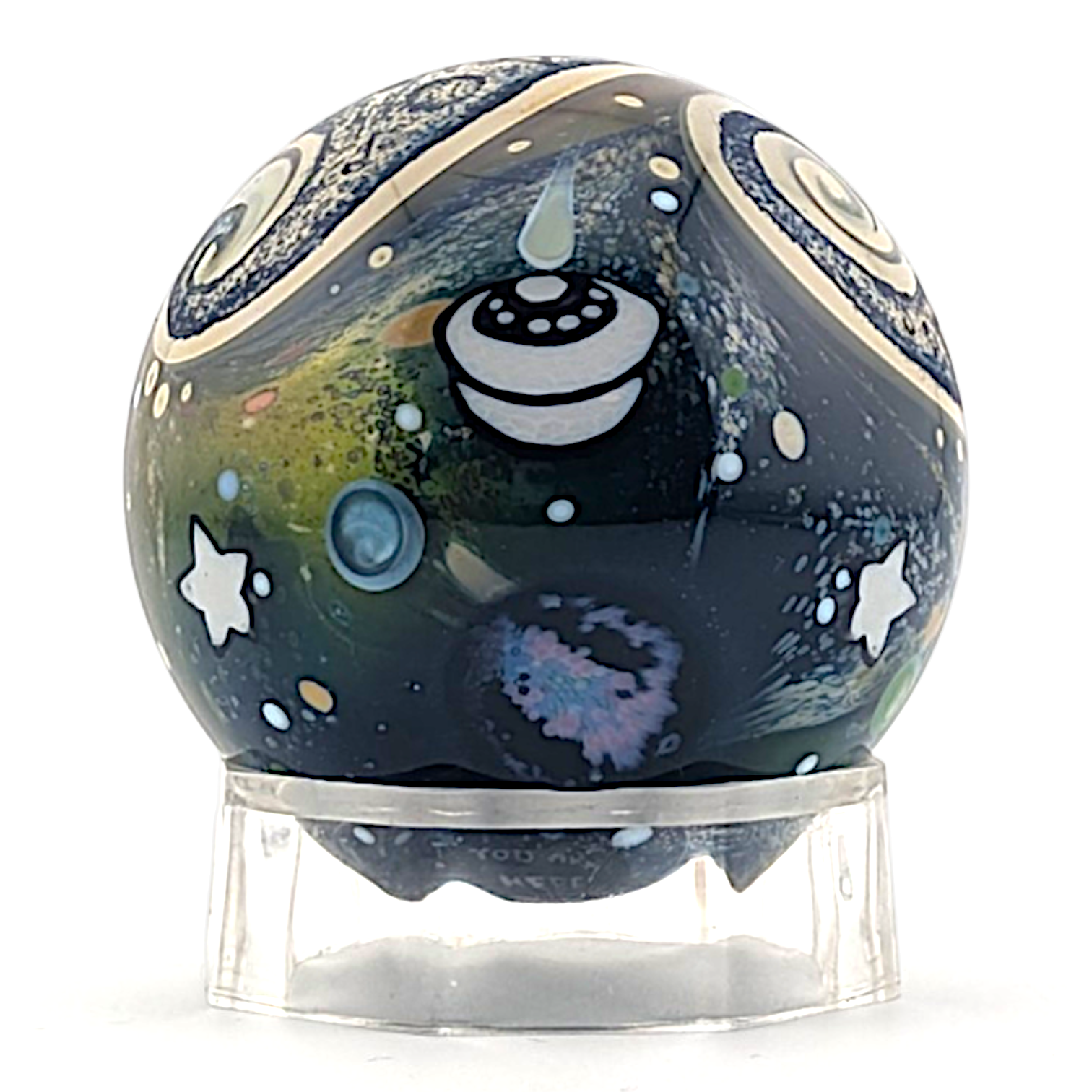 Trevy Metal x N8 Miers
Lost in Space, 2026
Borosilicate glass marble
56 mm 