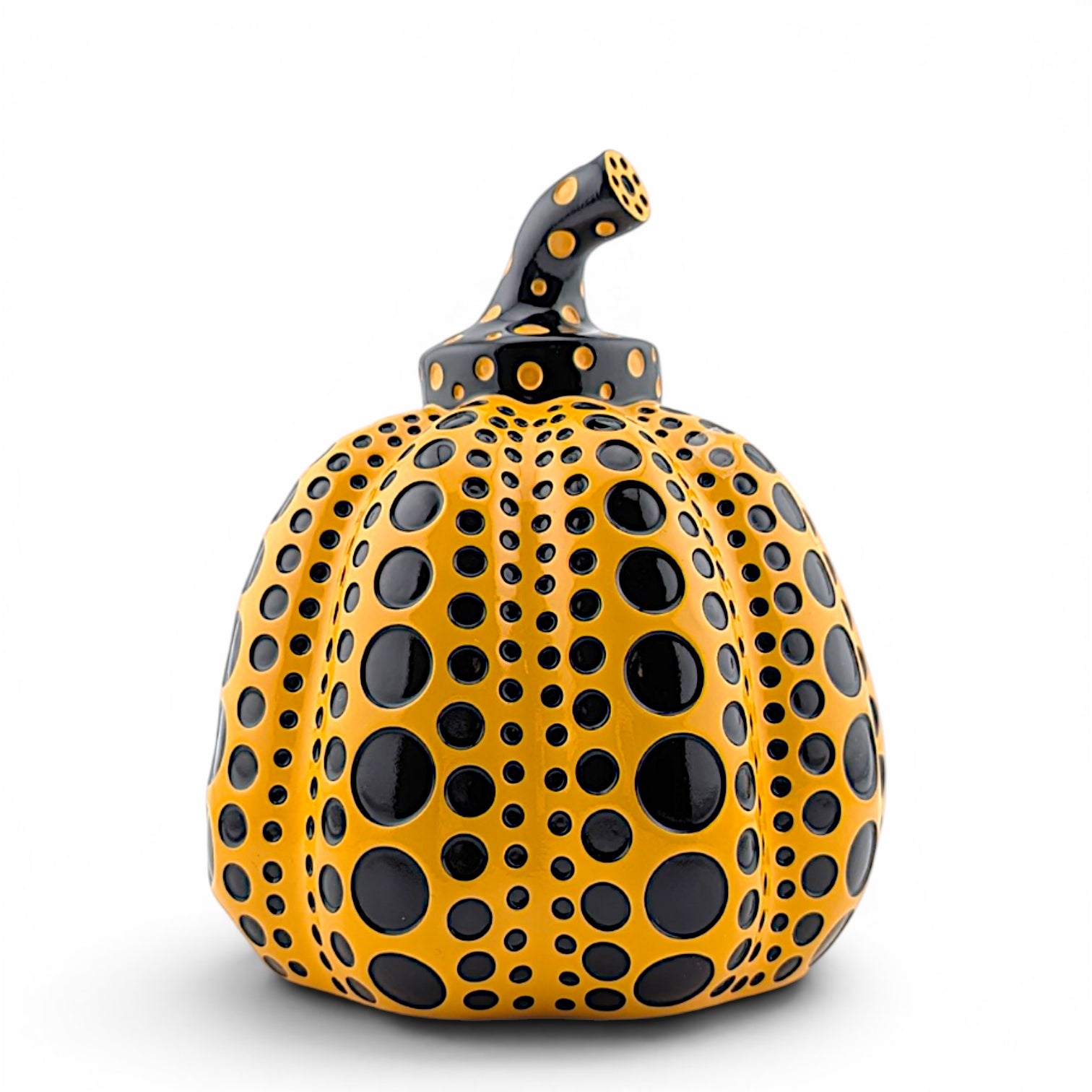Yayoi Kusama
Pumpkin (Yellow), 2015
Painted cast resin
4 x 3.15 x 3.25 in

Accompanied by original box 