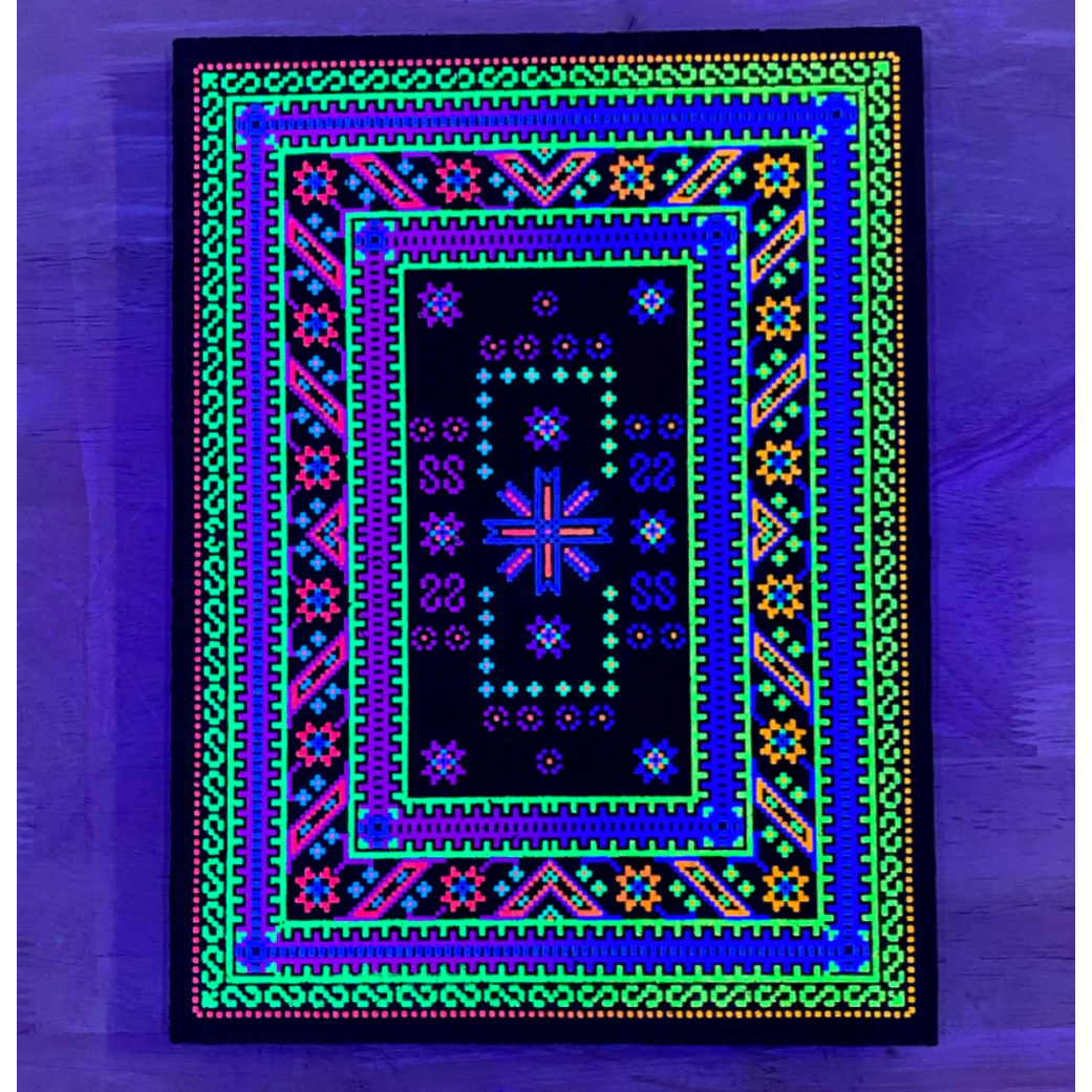 "Vibe 21 Bitrug" Moodmat Decadent Art Gallery