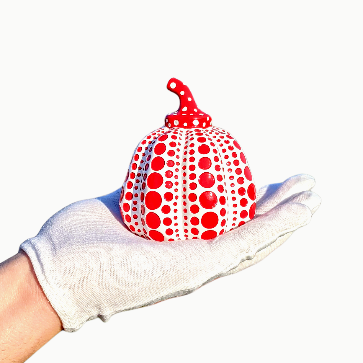 Yayoi Kusama Pumpkin (Red), 2015 Painted cast resin 4 x 3.15 x 3.25 in